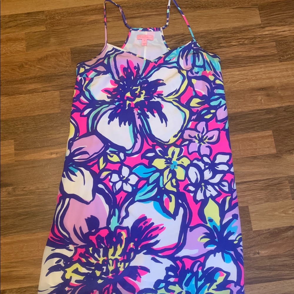 Lilly Pulitzer dress size Xs *Defect shown*